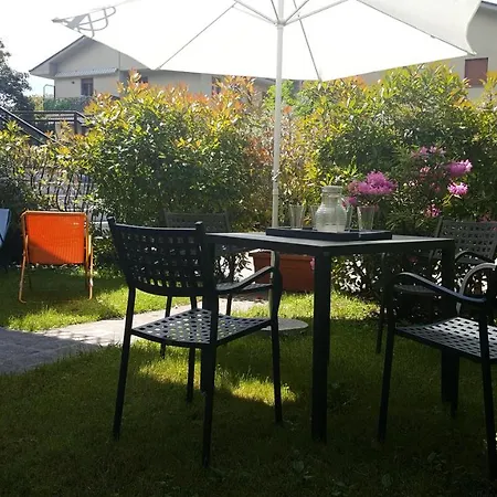 Un Passo Dal Lago Prázdninový dům
